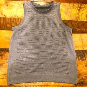 ✨LULULEMON ✨BREEZE BY MUSCLE TANK